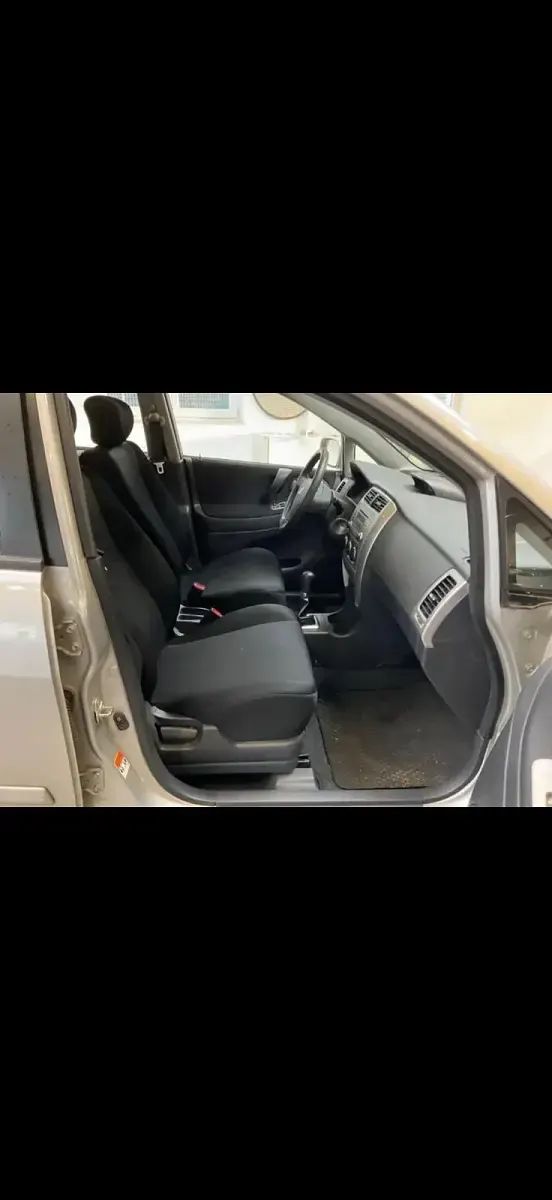 Gebraucht Suzuki Liana 107 PS (78 kW) 2008 Silber Limousine