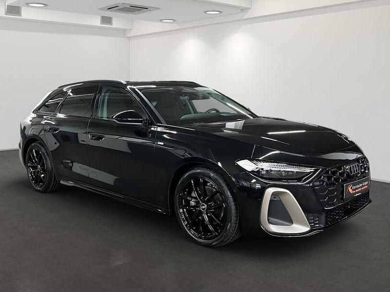 Gebraucht Audi A5 Edition .1 204 PS (150 kW) 2025 Mythosschwarz metallic Coupé