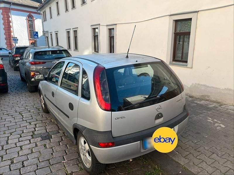 Second-hand Opel Corsa 75 CP (55 kW) 2001 Gri Hatchback
