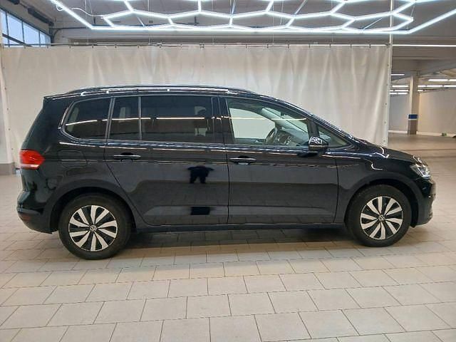 Gebraucht VW Touran Comfortline 150 PS (110 kW) 2024 Schwarzkeine angabe Van / Kleinbus