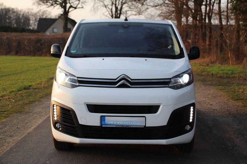 Gebraucht Citroën Spacetourer Rip Curl 177 PS (130 kW) 2019 Weiß Van / Kleinbus