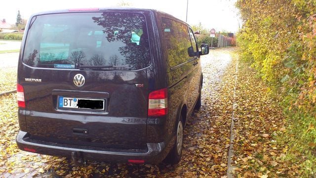 Gebraucht VW T5 Trendline 178 PS (130 kW) 2005 Schwarz metallic Van