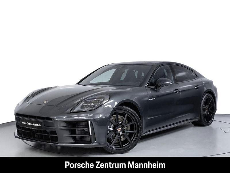 Grau Neu 2025 Porsche Panamera 4 Limousine | 157.918 € (Guter Preis) - Bild 1/4