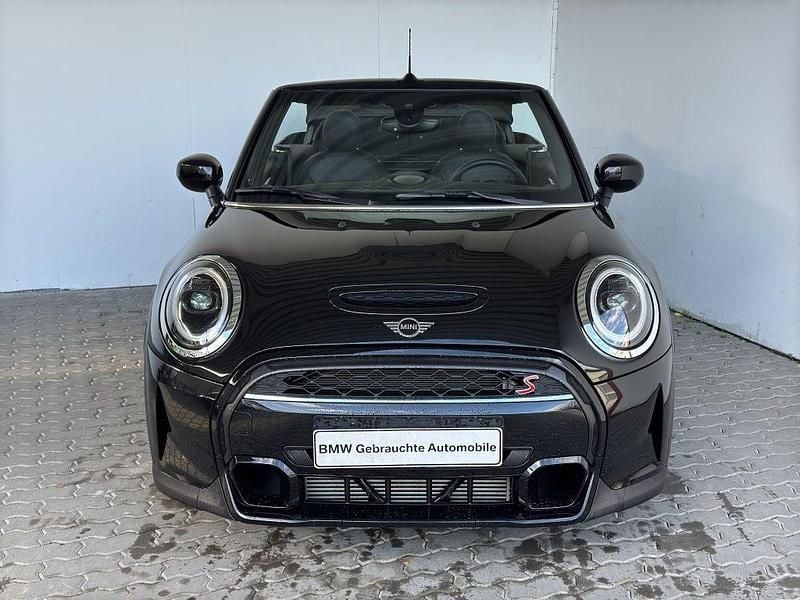 Gebraucht Mini Cooper S Cabriolet 178 PS (130 kW) 2023 Midnight black met. Cabrio