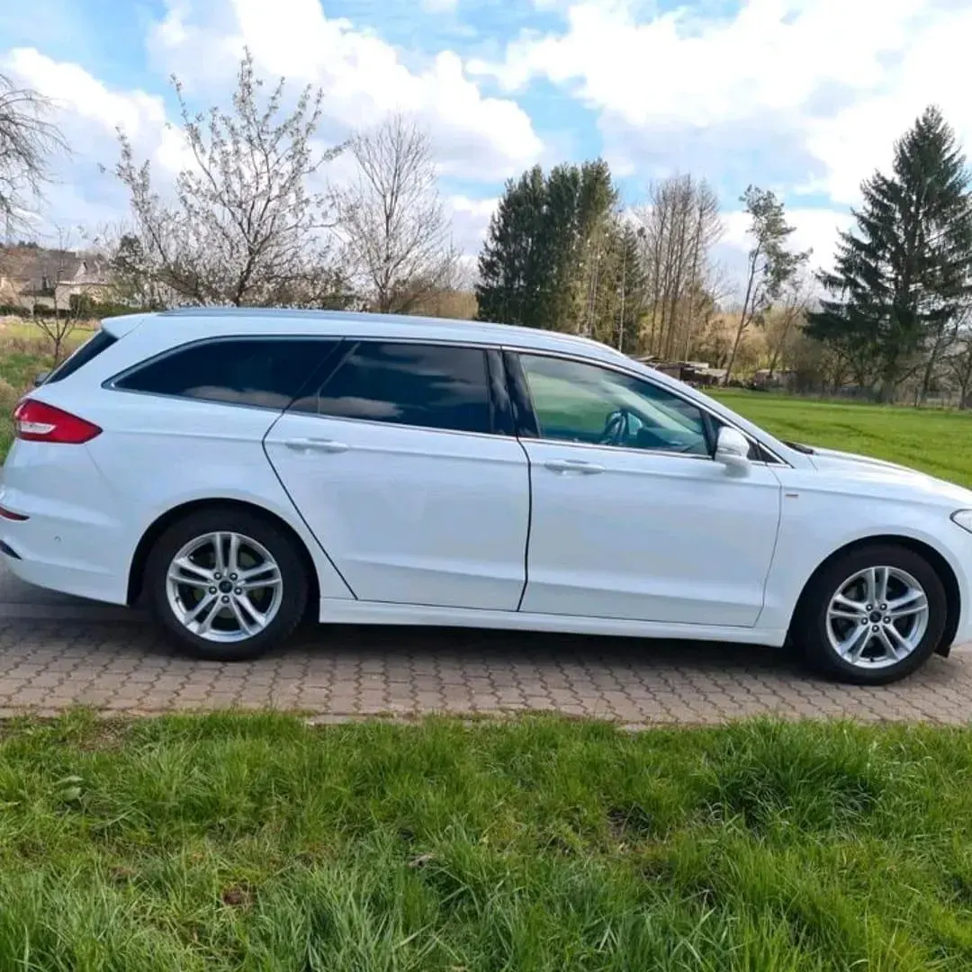 Używany Ford Mondeo 165 KM (121 kW) 2019 Kombi