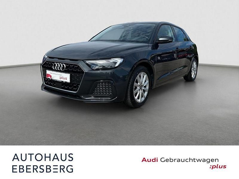 Grau Gebraucht 2022 Audi A1 Sportback Advanced Plus Kleinwagen | 20.900 € (Fairer Preis) - Bild 1/4