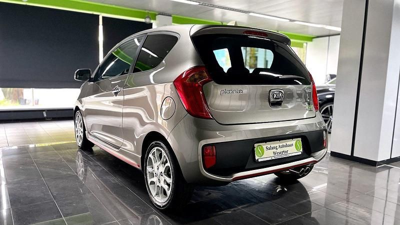 Gebraucht Kia Picanto Spirit 86 PS (63 kW) 2015 Silber Kleinwagen
