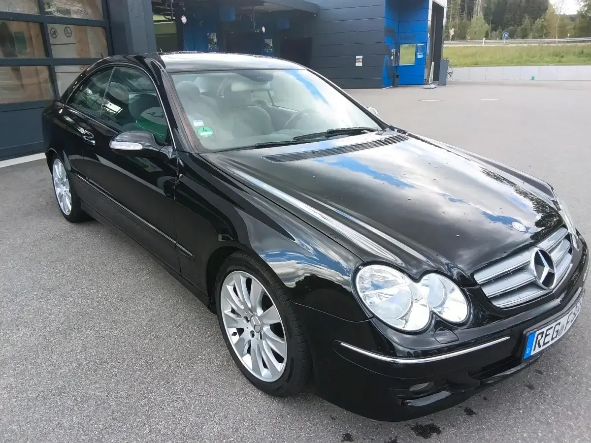 Gebraucht Mercedes CLK350 Elegance 272 PS (200 kW) 2006 Blau Coupé