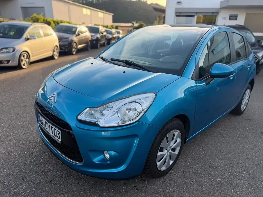 Gebraucht Citroën C3 Tendance 95 PS (69 kW) 2012 Lackierung blau belleile/meta Limousine