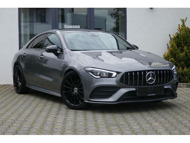 Gebraucht 2020 Mercedes CLA200 AMG Line Premium Coupé | 32.470 € (Teuer) - Bild 1/4