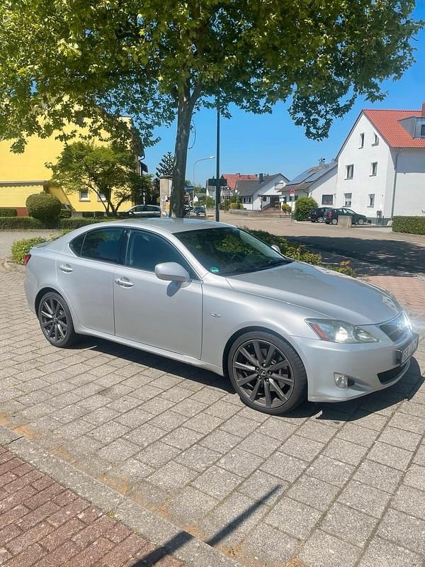 Gebraucht 2008 Lexus IS250 Limousine | 11.000 € (Fairer Preis) - Bild 1/4