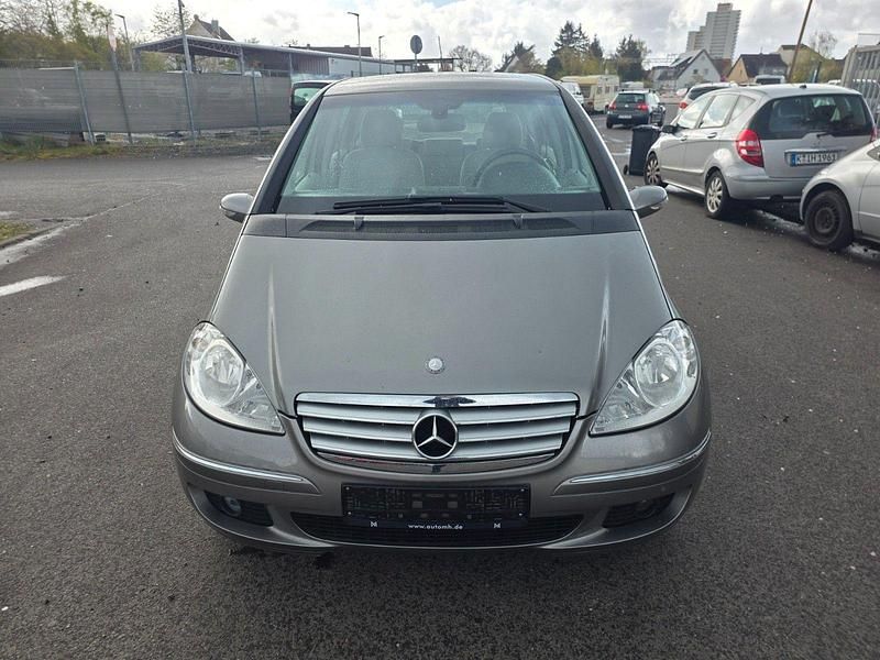 Gebraucht Mercedes A200 136 PS (100 kW) 2007 Grau Limousine