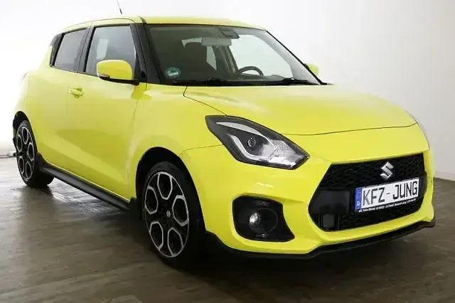 Gebraucht Suzuki Swift Sport 140 PS (102 kW) 2018 Gelb Kleinwagen