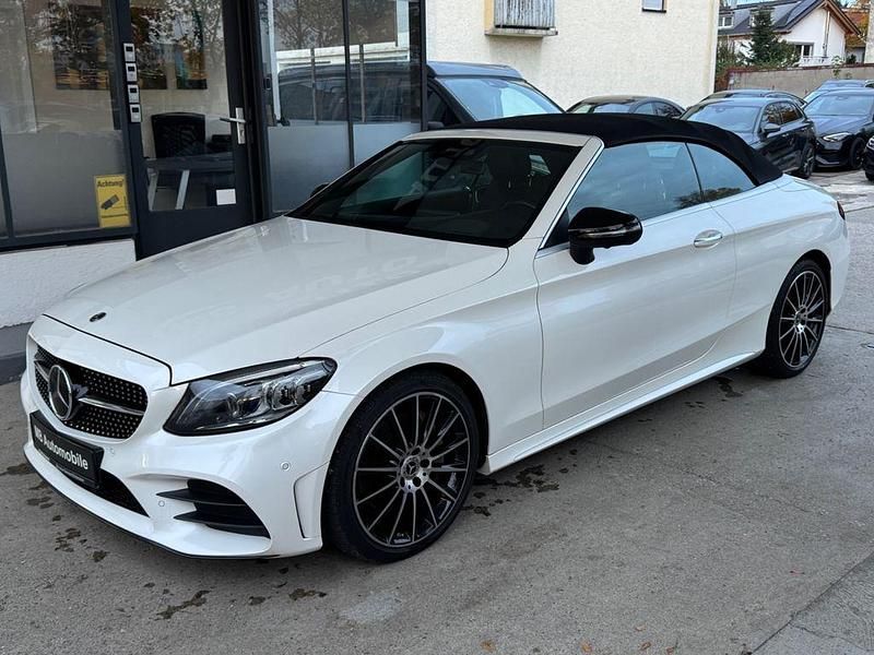 Weiß Gebraucht 2019 Mercedes C300 AMG line Cabrio | 32.500 € (Fairer Preis) - Bild 1/4