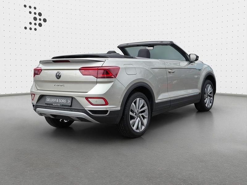 Gebraucht VW T-Roc Cabriolet Move 150 PS (110 kW) 2023 Ivory silver metallic Cabrio