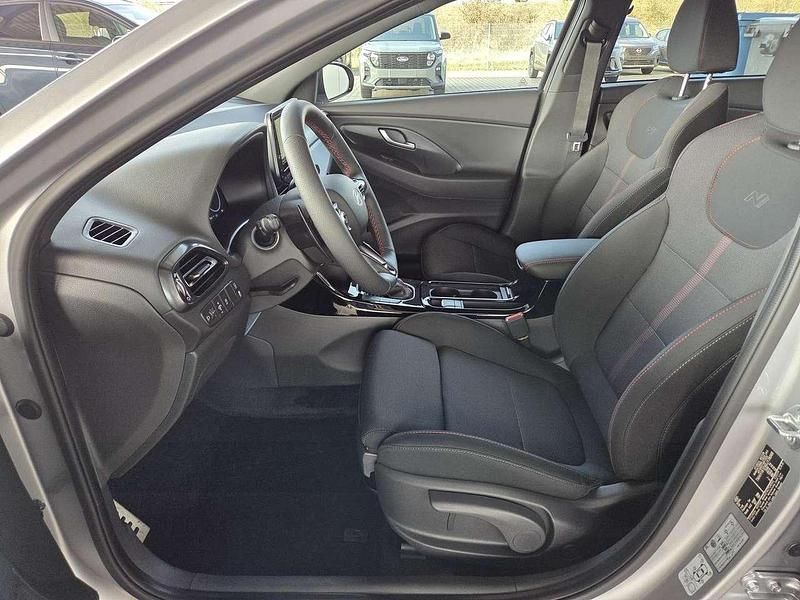 Neu Hyundai i30 N Line 140 PS (102 kW) 2025 Atlas white Kombi