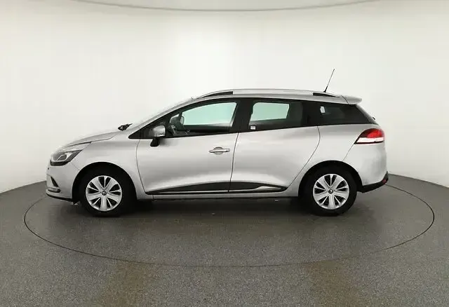Gebraucht Renault Clio 90 PS (66 kW) 2019 Andere Limousine