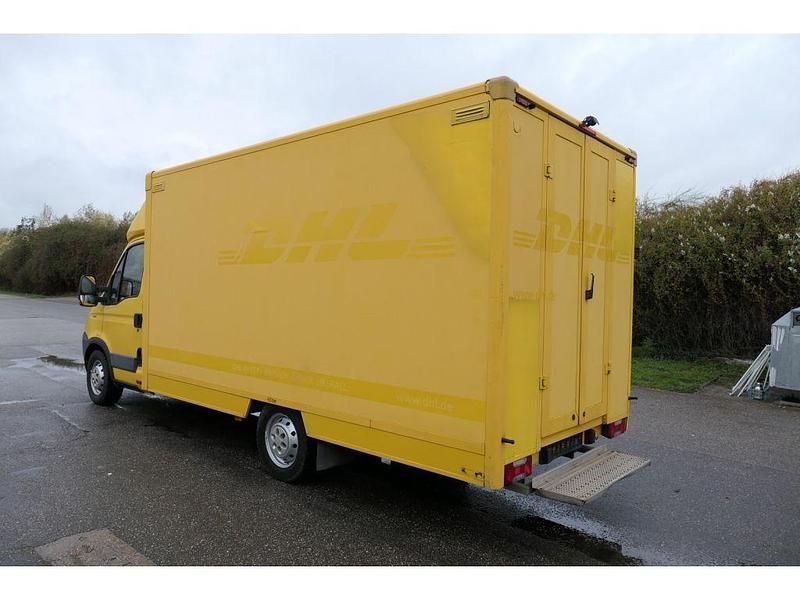 Gebraucht Iveco Daily 106 PS (77 kW) 2011 Gelb Van
