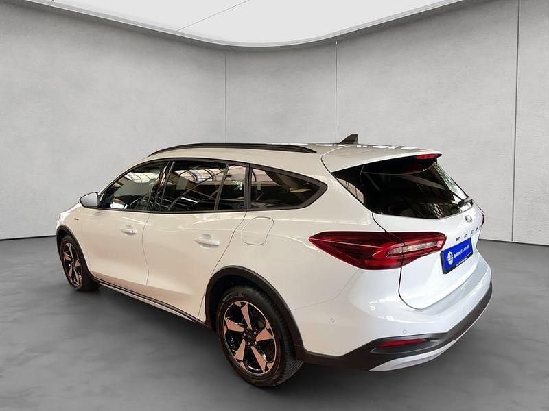 Second-hand Ford Focus Active 125 CP (91 kW) 2022 Alb Break