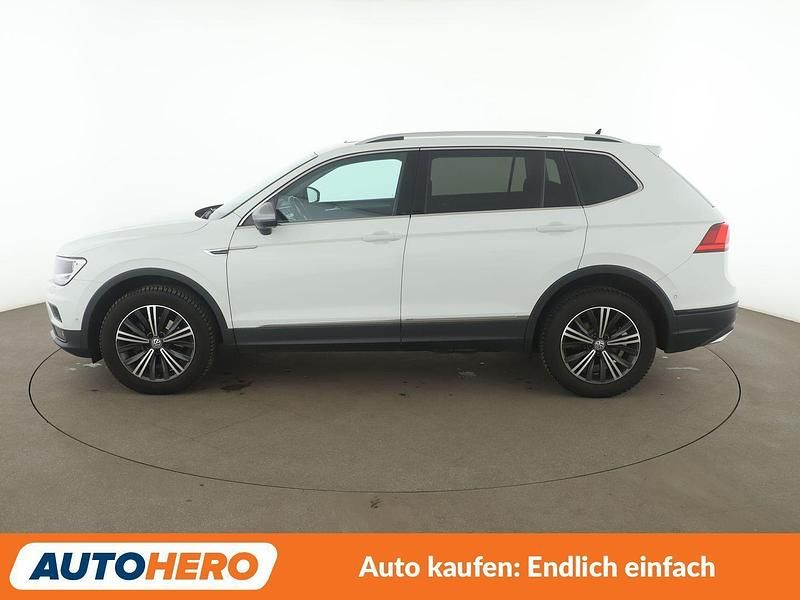 Gebraucht VW Tiguan Allspace Comfortline 150 PS (110 kW) 2019 Weiß SUV