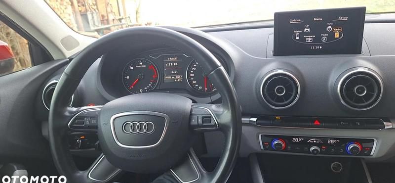 Gebraucht Audi A3 Sportback 110 PS (80 kW) 2014 Rot Kleinwagen