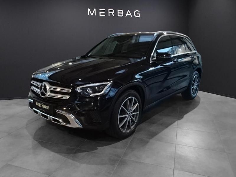 Gebraucht Mercedes GLC200 197 PS (144 kW) 2019 Metalliclack obsidianschwarz SUV