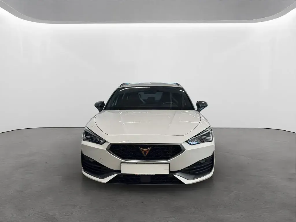 Gebraucht Cupra Leon VZ 310 PS (228 kW) 2024 Weiss Kombi