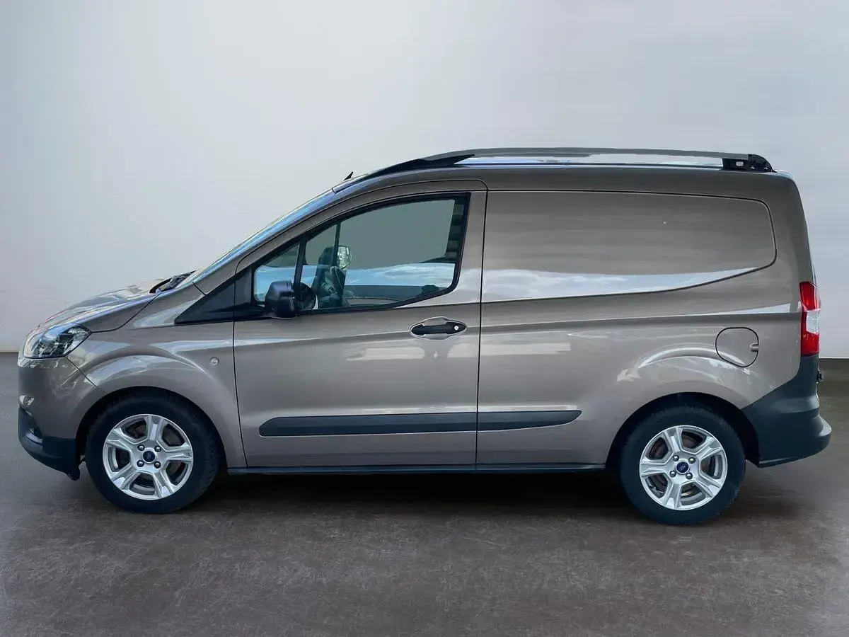 Gebraucht Ford Transit 101 PS (74 kW) 2023 Silber Van / Kleinbus
