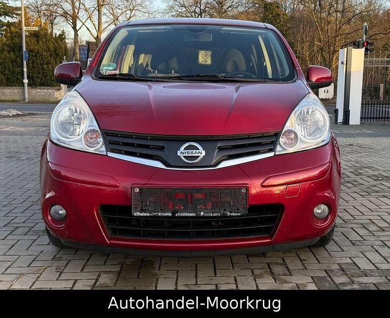 Gebraucht Nissan Note I-Way 88 PS (64 kW) 2011 Rot Limousine