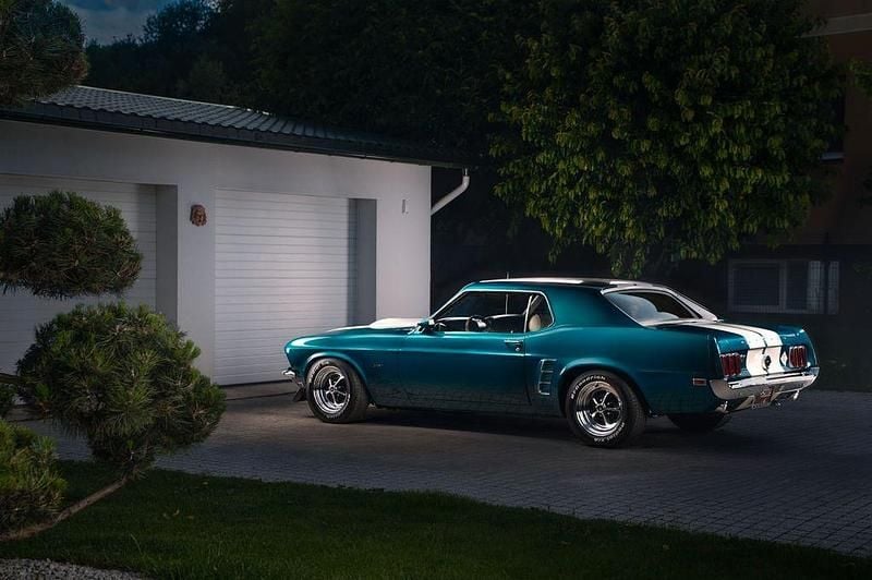 Second-hand Ford V8 234 CP (172 kW) 1969 Verde Coupe