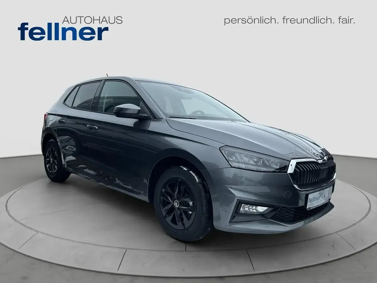 Gebraucht Skoda Fabia 80 PS (58 kW) 2024 Raceblau metallic Kleinwagen