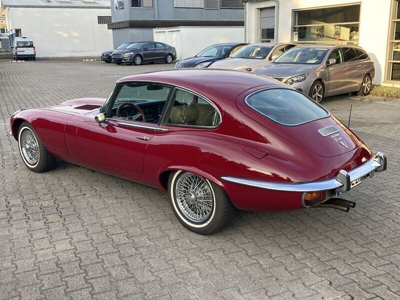 Gebraucht Jaguar E-Type 275 PS (202 kW) 1972 Rot Coupé