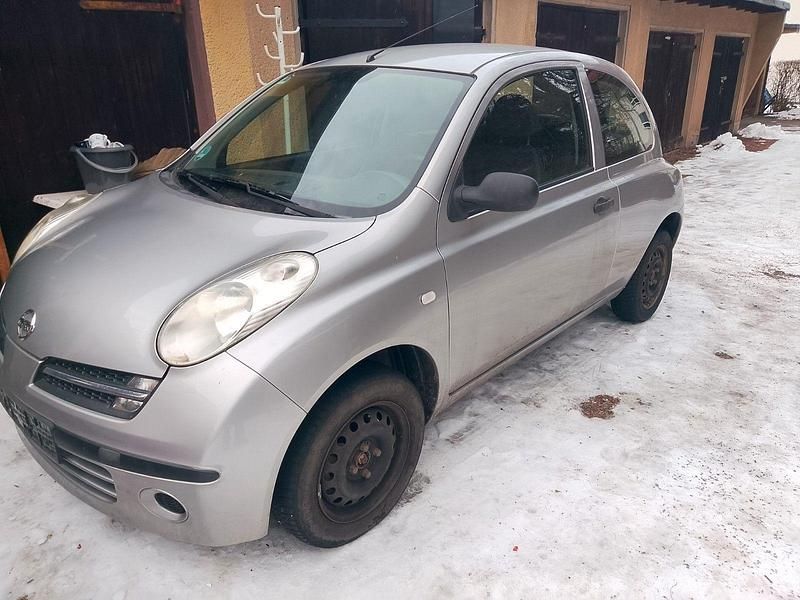Silber Gebraucht 2005 Nissan Micra Acenta Limousine | 555 € (Superpreis) - Bild 1/4
