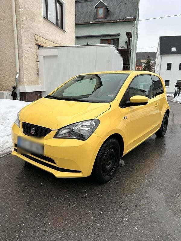 Gelb Gebraucht 2012 Seat Mii Kleinwagen | 3.499 € (Guter Preis) - Bild 1/4