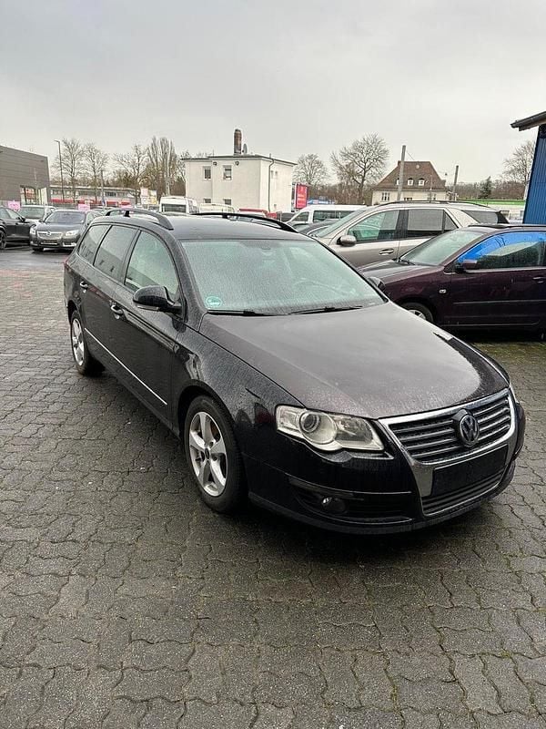 Gebraucht VW Passat 140 PS (102 kW) 2009 Schwarz Kombi