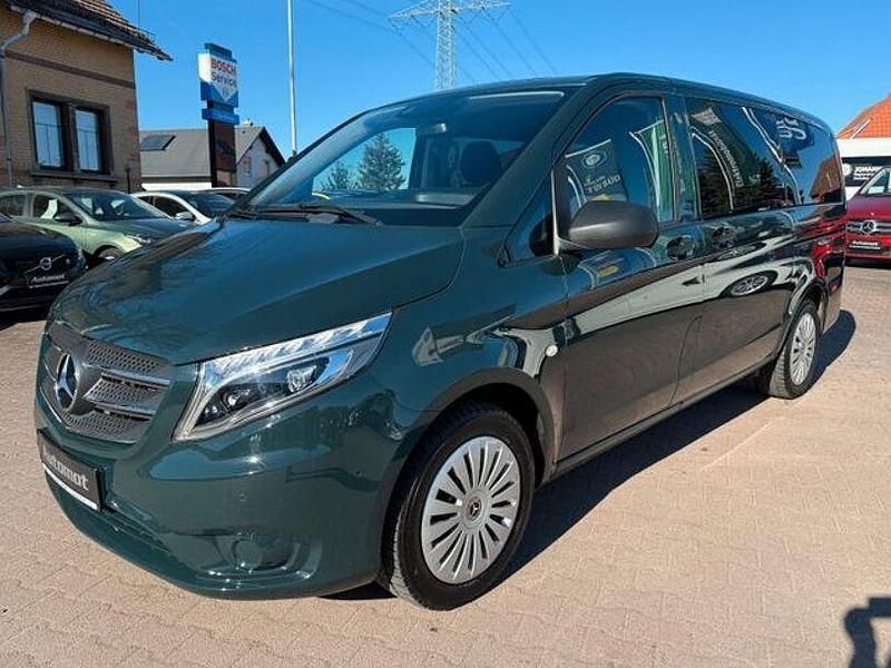 Gebraucht Mercedes Vito Edition 163 PS (119 kW) 2017 Grün Van