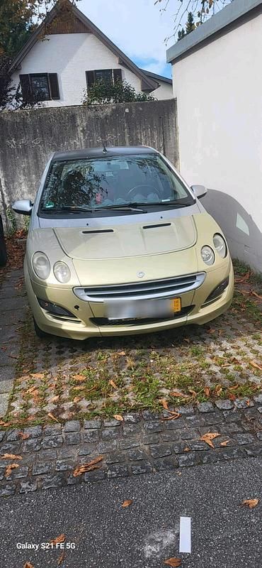 Grau Gebraucht 2004 Smart ForFour Kleinwagen | 1.350 € (Fairer Preis) - Bild 1/4