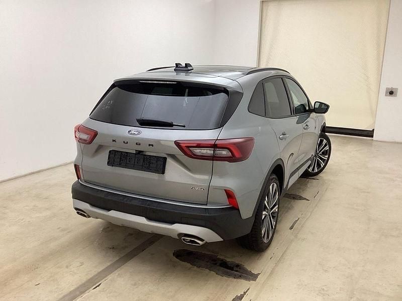 Usado Ford Kuga Active X 242 HP (177 kW) 2024 Cinzento SUV