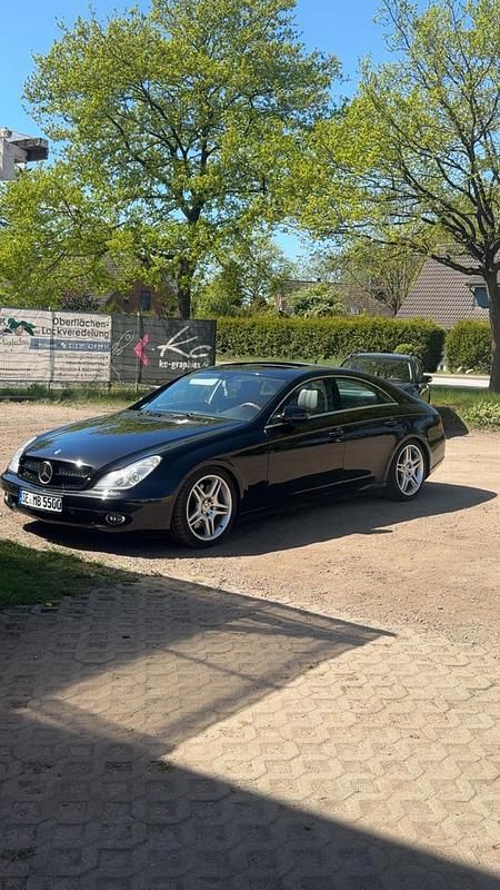 Gebraucht Mercedes CLS500 388 PS (285 kW) 2009 Schwarz Limousine