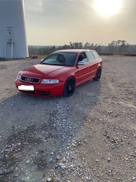 Gebraucht Audi S4 Sport 265 PS (194 kW) 2001 Rot Kombi