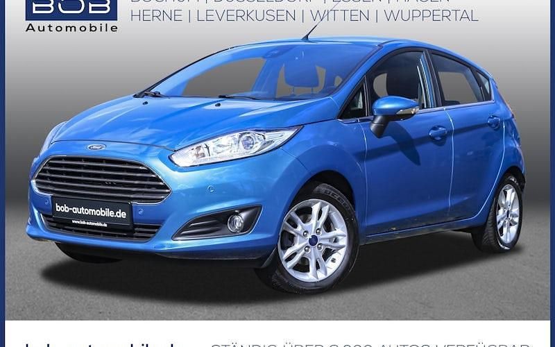 Gebraucht Ford Fiesta Titanium 85 PS (62 kW) 2016 Blau Limousine