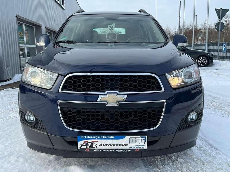Gebraucht Chevrolet Captiva LT 167 PS (122 kW) 2011 Poseidon blue met SUV