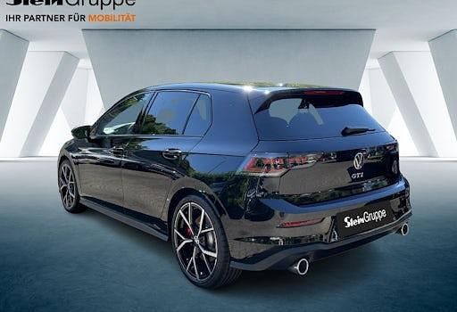 Neu VW Golf VIII GTI 265 PS (194 kW) 2026 Schwarz Limousine