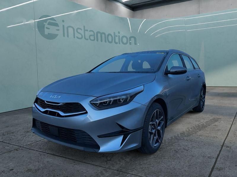 Silber Neu 2025 Kia Ceed Sportswagon Kombi | 27.749 € (Fairer Preis) - Bild 1/4