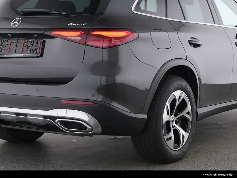 Gebraucht Mercedes GLC300 204 PS (150 kW) 2025 Lack graphitgrau SUV