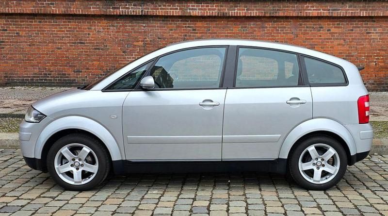 Gebraucht Audi A2 75 PS (55 kW) 2004 Silber Kleinwagen