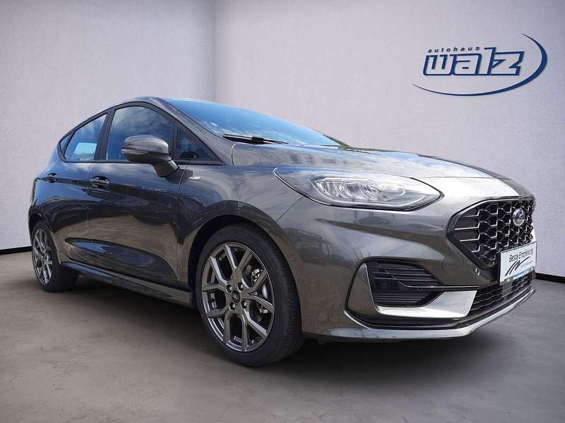 Gebraucht Ford Fiesta ST-Line 101 PS (74 kW) 2023 Magneticgrau Kleinwagen