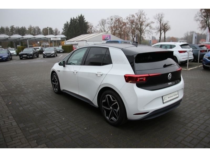 Gebraucht VW ID.3 Pro Performance 150 kW (204 PS) 2020 Weiss Kleinwagen