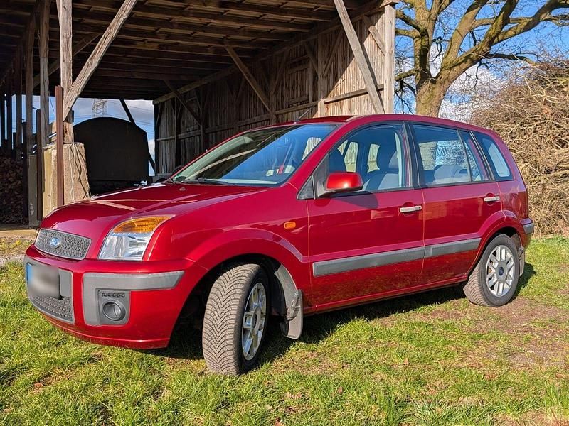 Gebraucht Ford Fusion Style 80 PS (58 kW) 2009 Orange Kleinwagen