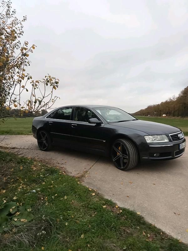 Second-hand Audi A8 335 CP (246 kW) 2002 Gri Berlinǎ